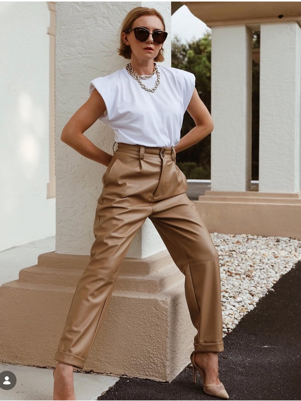 Zara Caramel Faux Leather Pleated Pants High Rise Size S